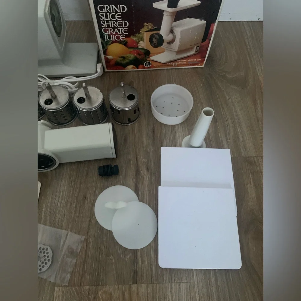 Moulinex The Kitchen Works Deluxe Model 308 Tested Works vintage